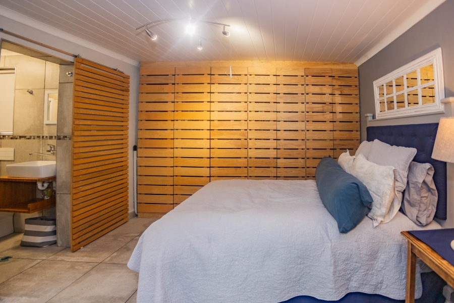 4 Bedroom Property for Sale in Panorama Western Cape